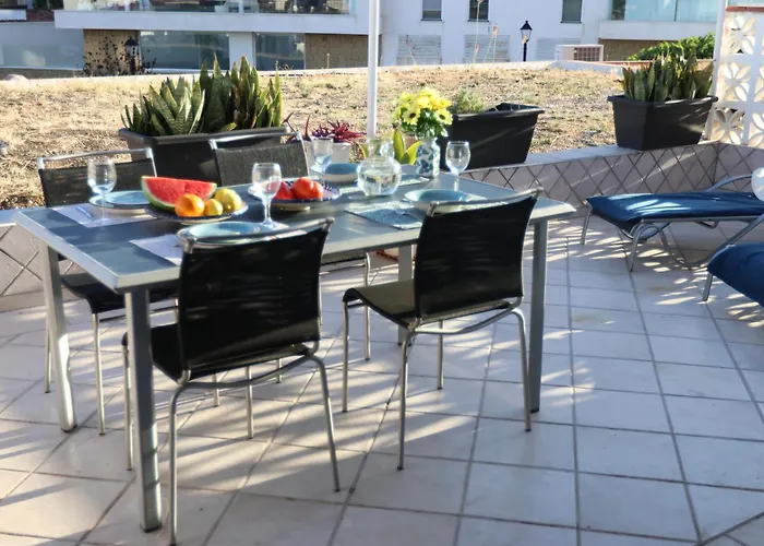 Fuengirola, Torreblanca Sea Views *